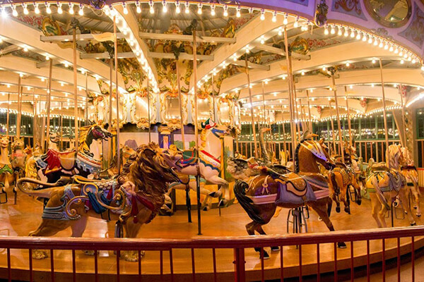Carousel 6